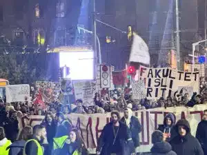Protesti danas širom zemlje: Beograd na ulicama, Niš u blokadi, Novi Sad traži odgovornost! (VIDEO)