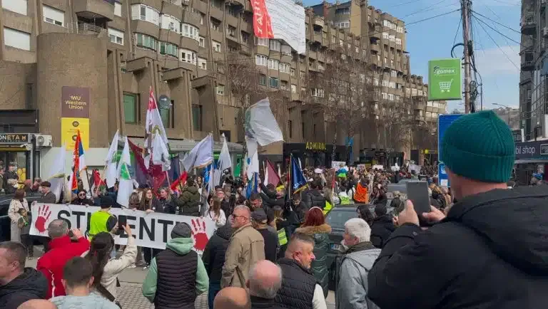 Evo šta su danas radili studenti u Novom Pazaru i gde će se sledeće uputiti (VIDEO)
