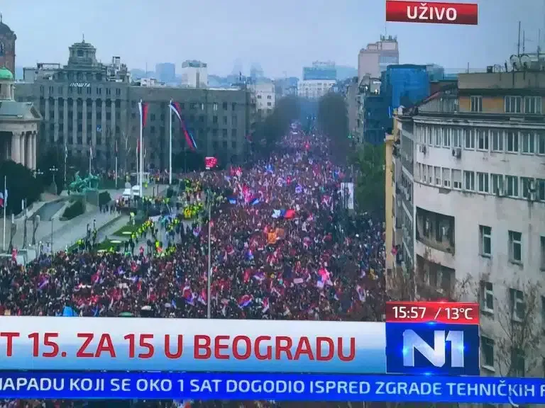 Počeo protest “15. za 15” u Beogradu: Glavni skup ispred Narodne skupštine
