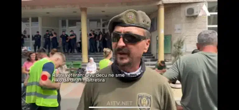 Ratni veteran Radenko Knežević: „Ovu decu ne sme niko da dira ni maltretira“(VIDEO)