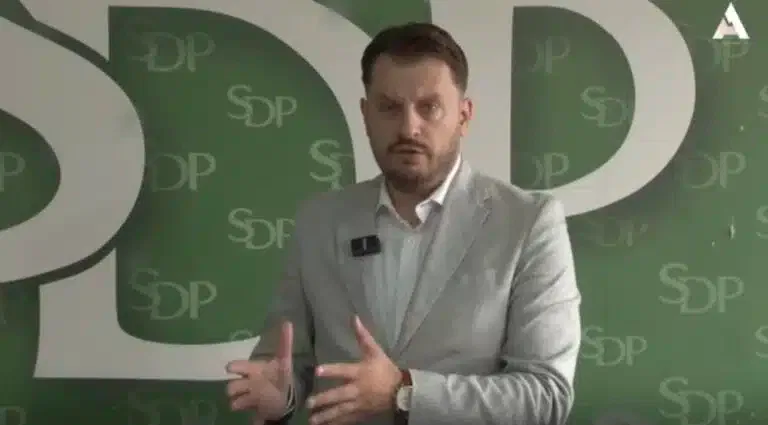 SDP: Tenzije su prerasle u nasilje (VIDEO)