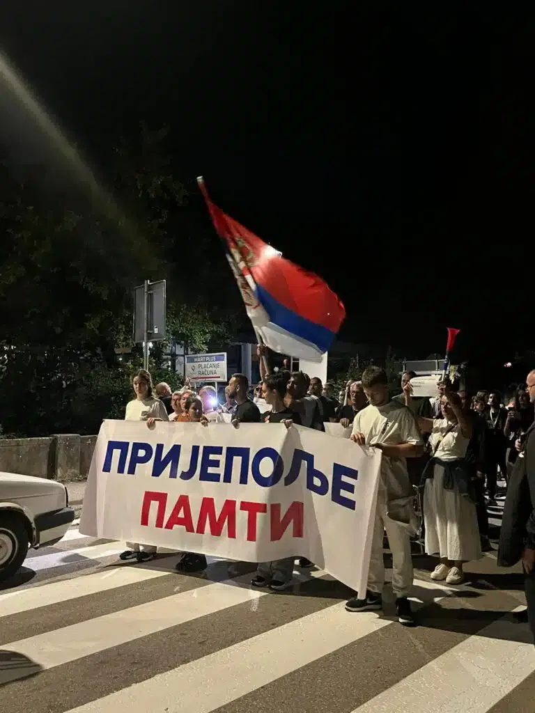 Građani Prijepolja: “Nama je u Prijepolju dozlogrdila ova vlast” (VIDEO)
