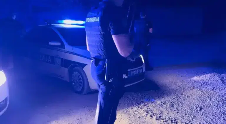 Uhapšen maloletnik, osumnjičen za krađu zlata u Novom Pazaru i Kraljevu
