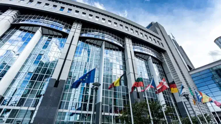 Evropski parlament usvojio nikad oštriju rezoluciju o Srbiji