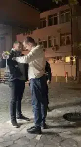 Portal A1: Policija u Novom Pazaru ometala rad novinara tokom izveštavanja (VIDEO)