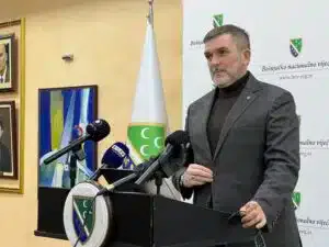Baćićanin: Vijeće ostaje otvoreno, ali tražimo hitnu reakciju države i prekid urušavanja institucija