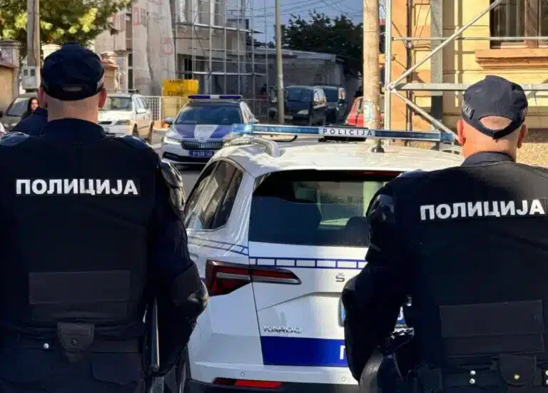 Podignuta optužnica protiv osumnjičenih za napad na policiju ispred DUNP-a