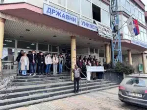 Studenti: Sutra zgrada DUNP-a biće prepuštena profesorima i zaposlenima (VIDEO)