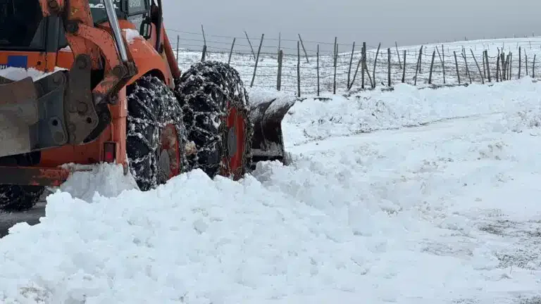 Vanredna situacija u Sjenici i dalje na snazi: Odluka o mogućem ukidanju sutra ujutru