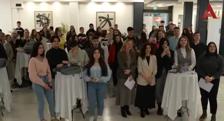 Pazar Hub okupio 80 mladih volontera: Nova mreža znanja, aktivizma i zajedničkog delovanja u Novom Pazaru (VIDEO)