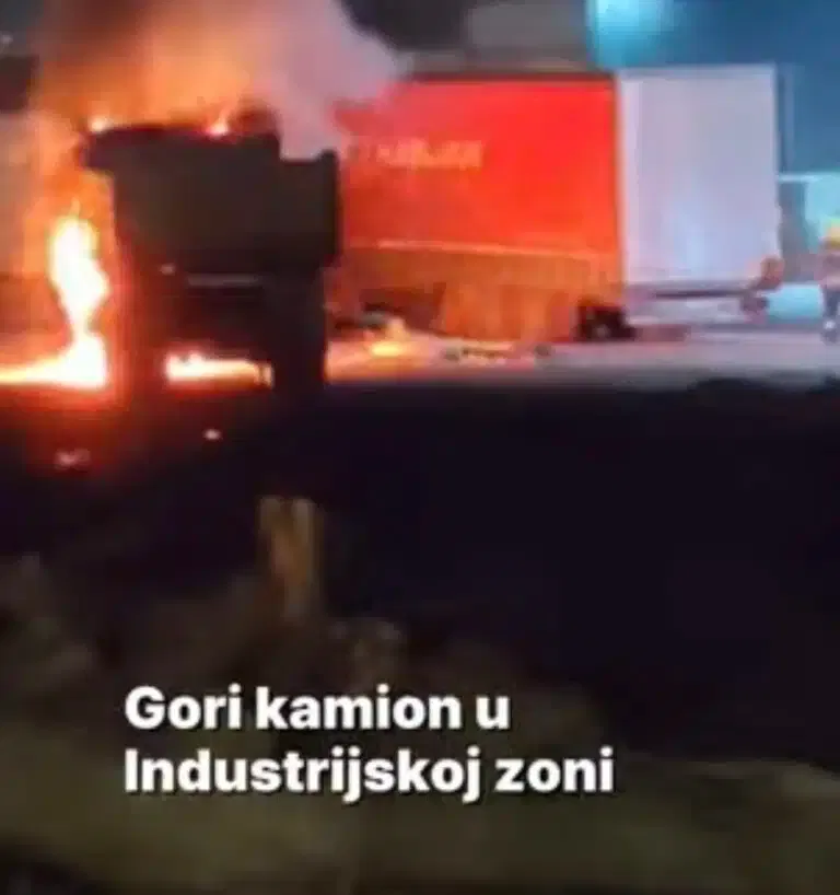 Gori kamion u Industrijskoj zoni (VIDEO)