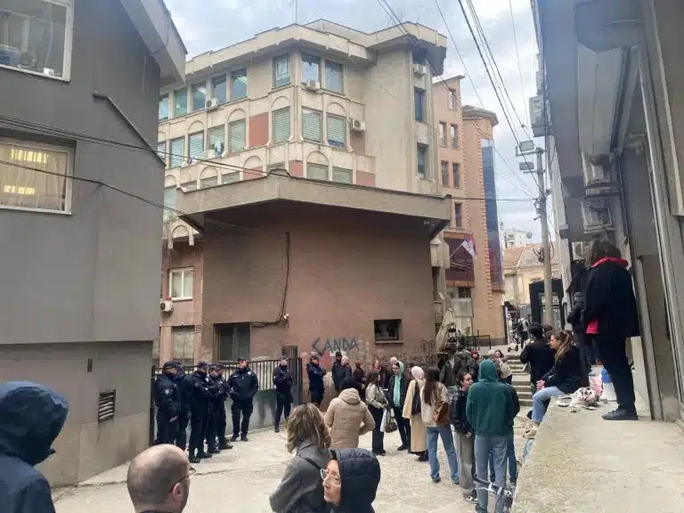 Advokat: Pritvor Nikoli i Hamzi je neopravdan i sproveden više spektakularno nego zakonito (VIDEO)