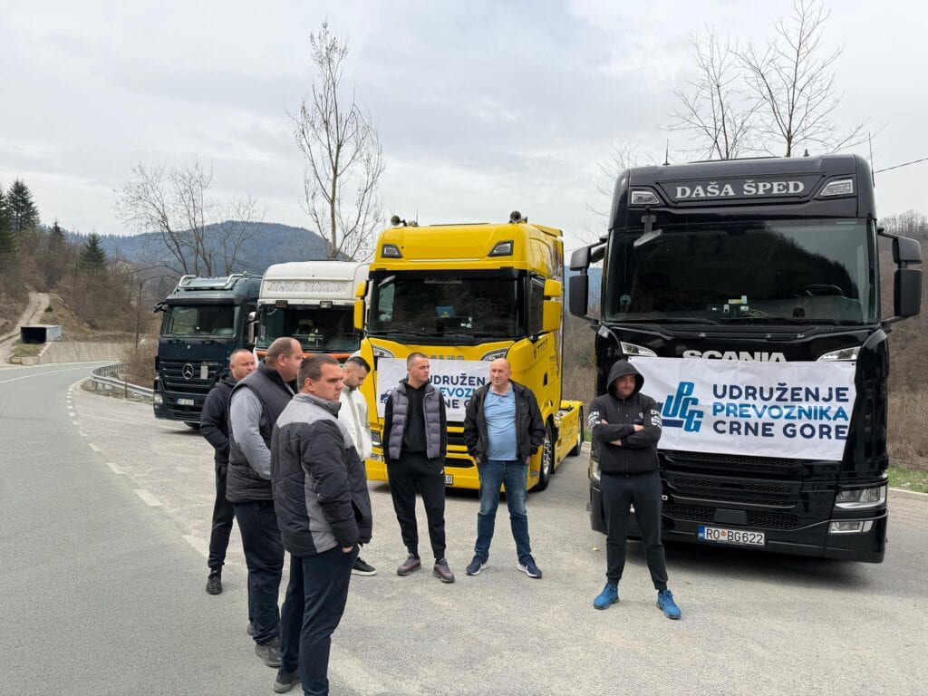 Crnogorski prevoznici: „Došli smo u situaciju da više ne možemo da obavljamo svoj posao”(VIDEO)