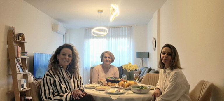 Vaskrs u porodici Pavlović: Praznik koji spaja veru, tradiciju i zajedništvo (FOTO)