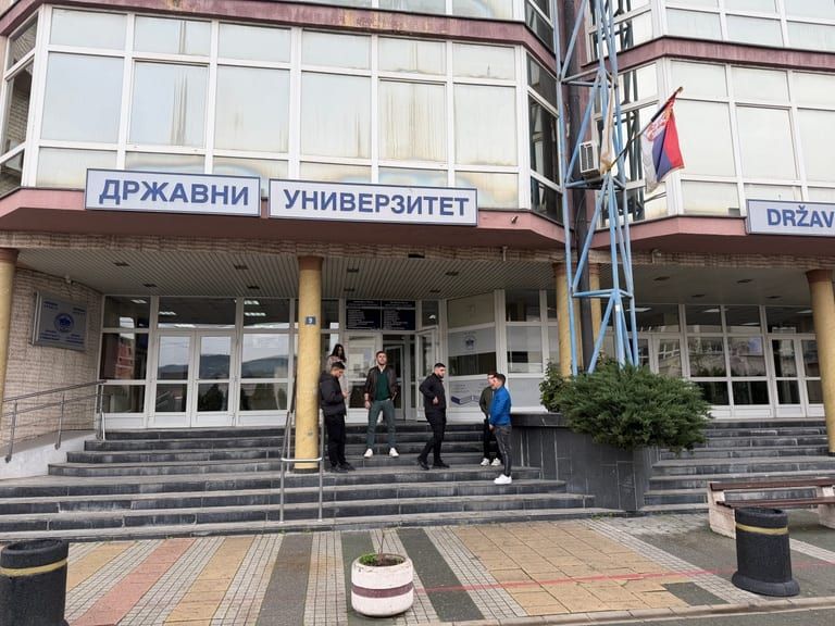 Počeli izbori za Studentski parlament na DUNP-u, studenti biraju između dve liste (VIDEO)