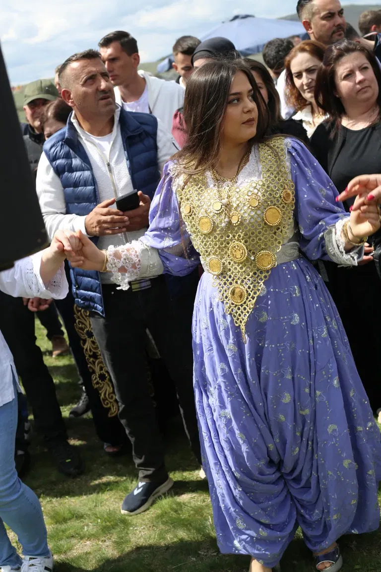 Tradicionalni vašar u Delimeđu okupio veliki broj posetilaca (VIDEO)