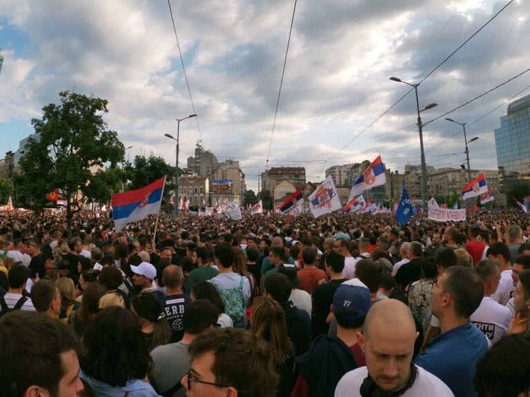 Arhiv javnih skupova: „Na studentskom protestu bilo  između 180.000 i 190.000 ljudi”