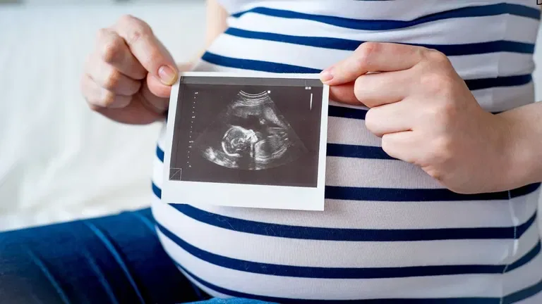 Danas se u svetu obeležava Međunarodni dan majki: Dan posvećen ljubavi i požrtvovanosti (VIDEO)
