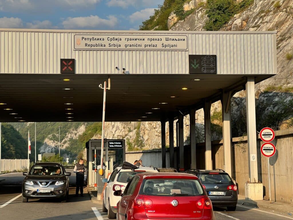 Crnogorskim državljanima zabranjen ulazak u Srbiju preko Špiljana, nezvanično saznaje A1