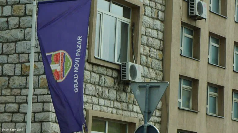 Tender za letnju pozornicu, novi pokušaj