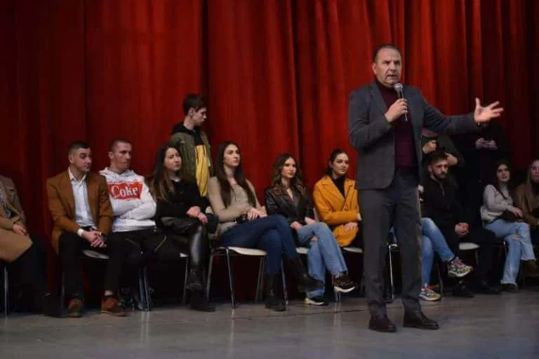 Ljajić: Oporavak sporo ide, ali će sve biti u redu