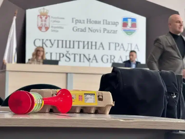 Sednica Skupštine Novog Pazara počela bez prisustva odbornika SDA Sandžaka